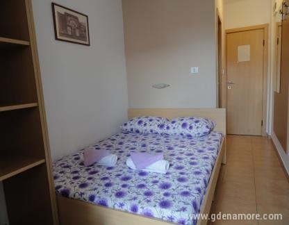 Apartmani Vila Mare Budva, , ενοικιαζόμενα δωμάτια στο μέρος Budva, Montenegro